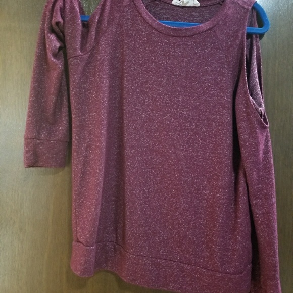 Sweater - Picture 4 of 7